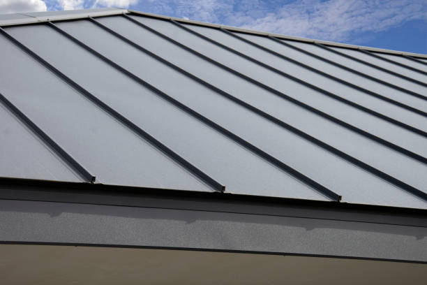 Best Roof Waterproofing  in Urbandale, IA